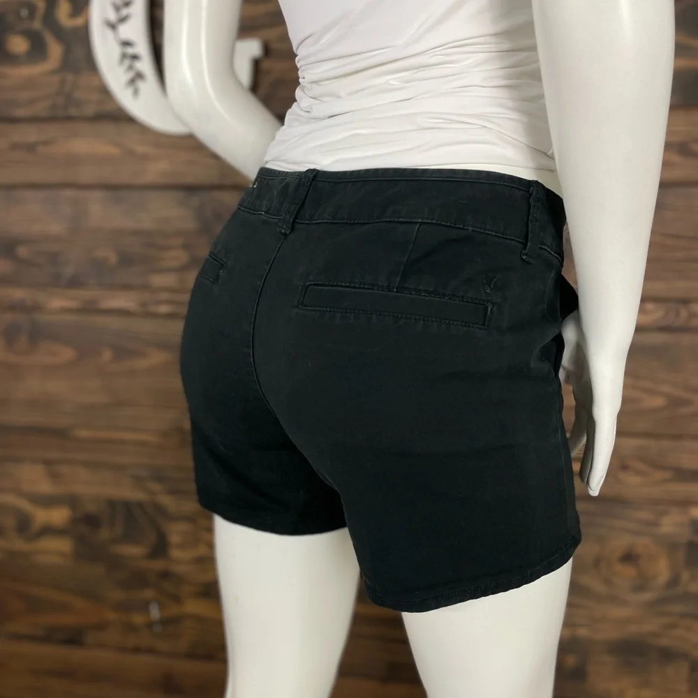 American Eagle Outfitters chic black